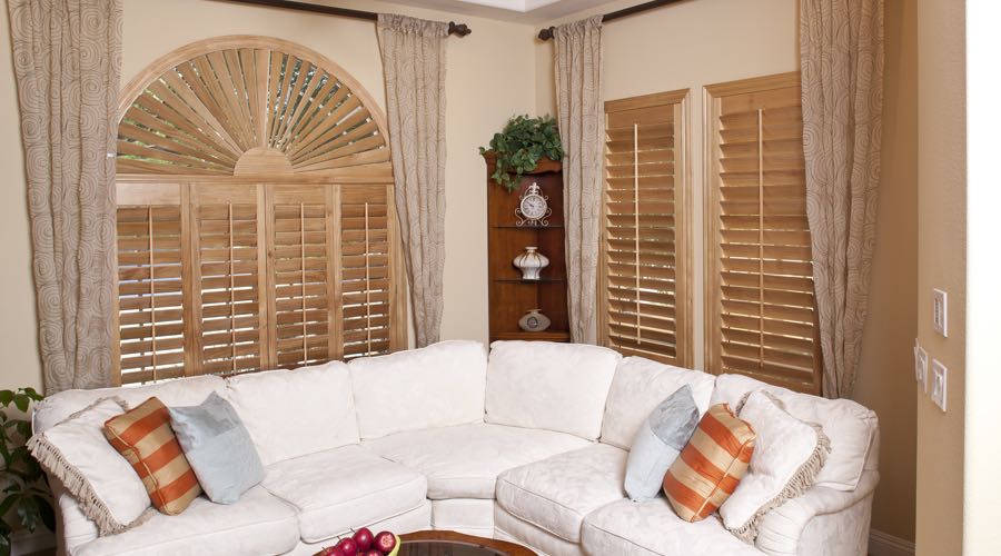 Ovation Wood Shutters In Kingsport Living Room